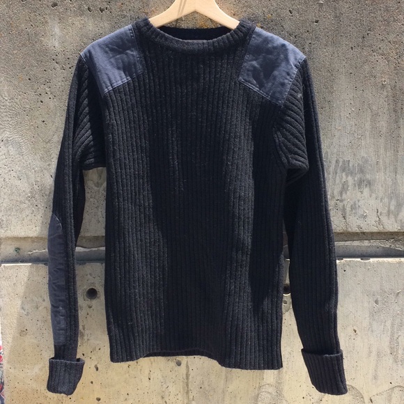 [SOLD] Vintage LL Bean Military Elbow Patch Sweatr - Picture 1 of 8